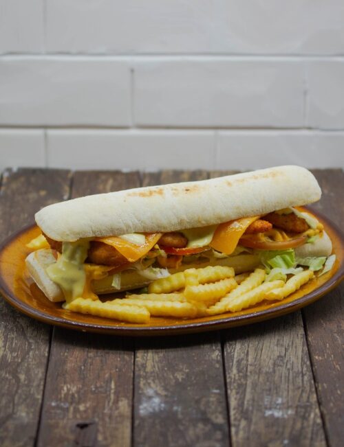 BOCADILLO POLLO CRUJIENTE