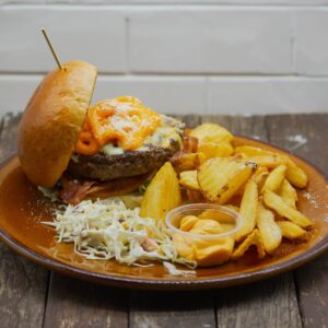 CRISPY BURGER AND CHILE