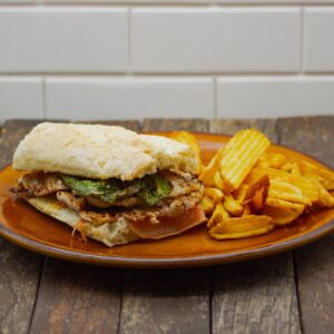 BOCADILLO POLLO CRUJIENTE