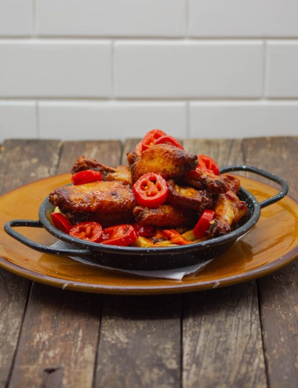 ALITAS DE POLLO PICANTES