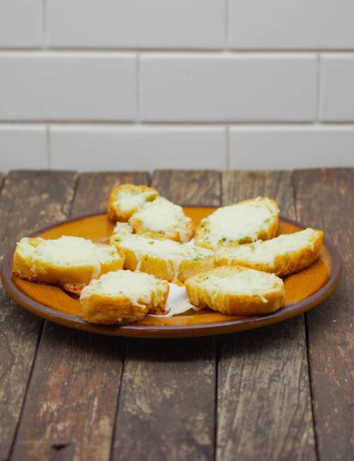 PAN DE AJO Y QUESO
